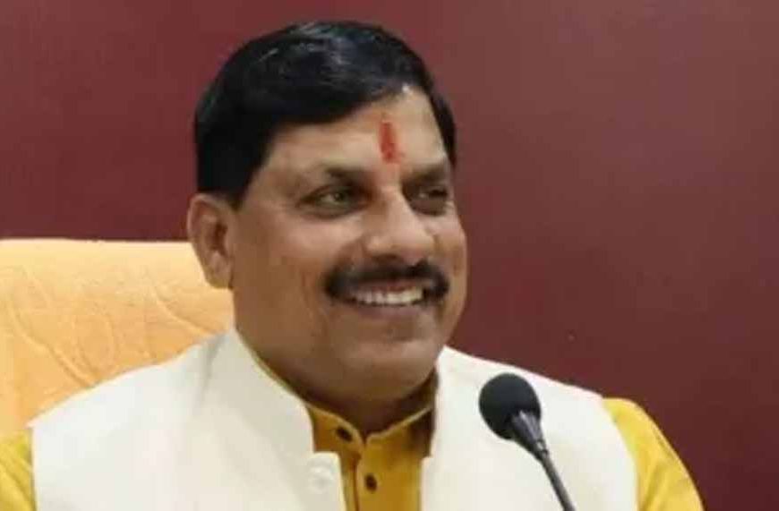 तिरंगे की शान को वैश्विक स्तर पर बढ़ाने का अवसर है राष्ट्रीय झंडा अंगीकरण दिवस : मुख्यमंत्री डॉ. यादव