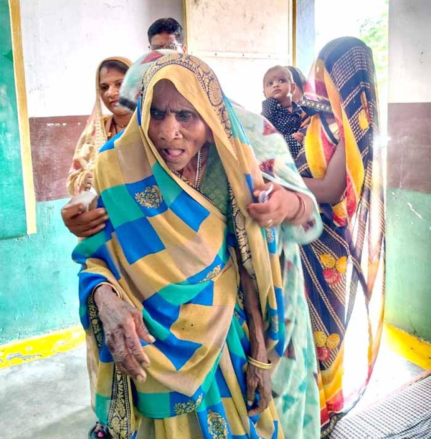 पंचायत उप निर्वाचन में हुआ 70.51 प्रतिशत मतदान, सागर और दमोह में हुआ आईपीबीएमएस से मतदान