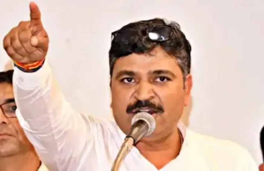 टीकाराम जूली अंतरराष्ट्रीय विधायक सम्मेलन में होंगे शामिल, अमेरिका के लिए हुए रवाना