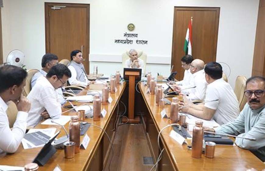 सड़क दुर्घटना से होने वाली मृत्यु से लोगों को बचाने मिशन मोड में करें कार्य, मुख्य सचिव जैन ने दिए निर्देश