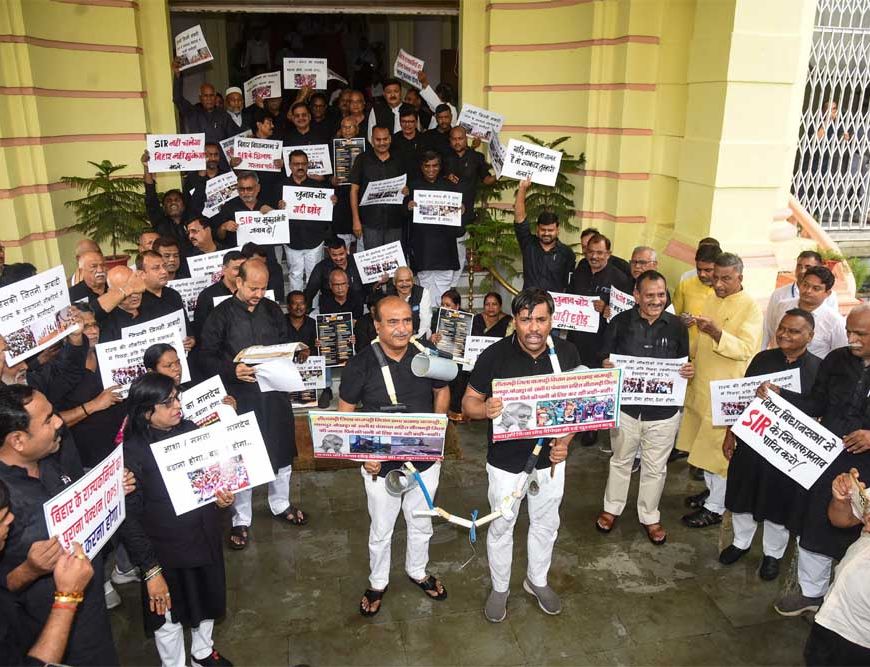 सदन में SIR पर फिर बवाल, विपक्ष का अनोखा विरोध, CM नीतीश ने जताई नाराज़गी