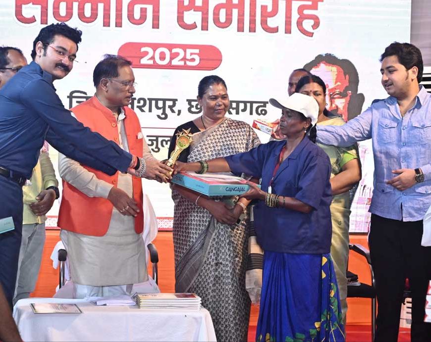 स्वच्छता हम सभी की है जिम्मेदारी : मुख्यमंत्री विष्णु देव साय