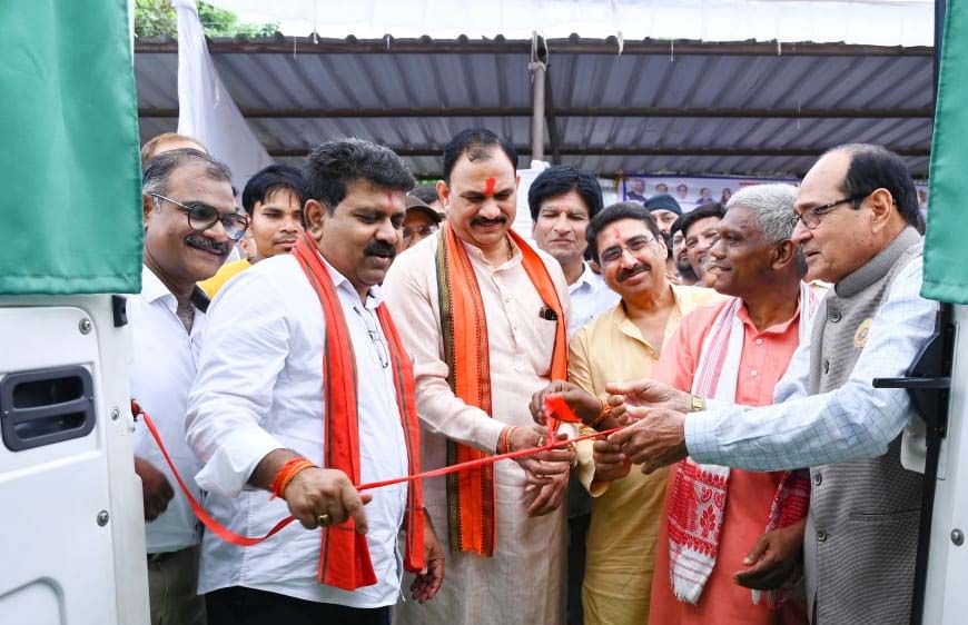 रायपुर : कबीरधाम के दुर्गम क्षेत्रों में पहुंचेगी निःशुल्क नेत्र जांच सेवा