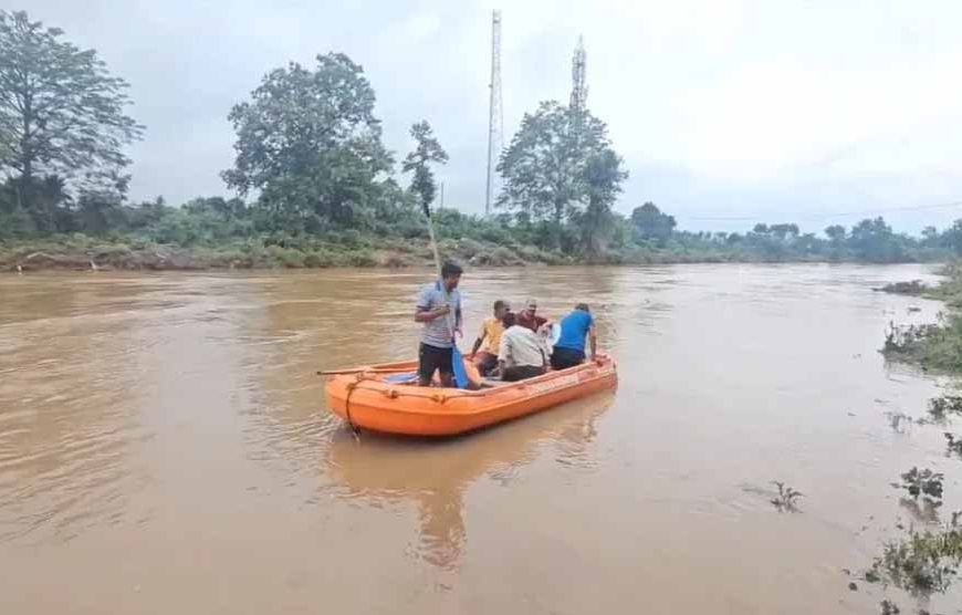 नहाने गया युवक बाढ़ में बहा, रेस्क्यू टीम कर रही तलाश
