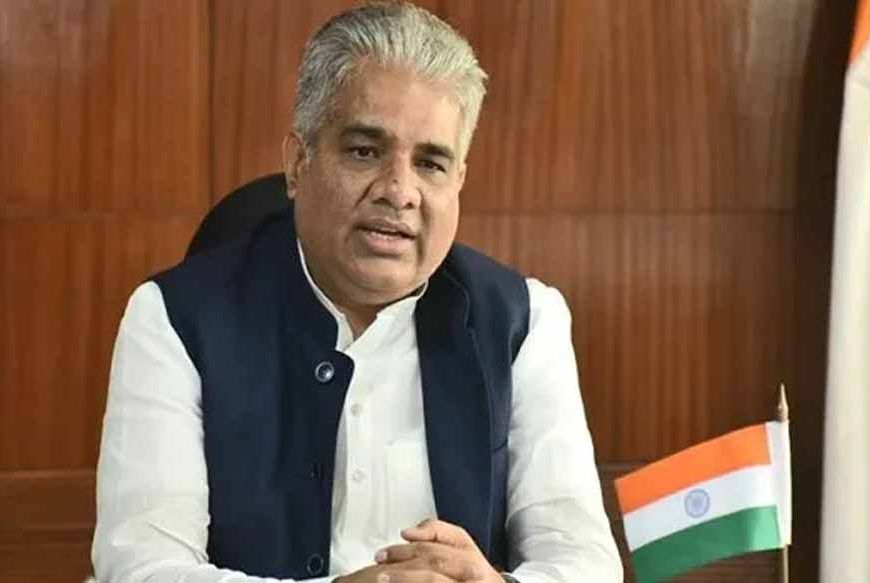 हरियाली तीज पर हरित संकल्प: अलवर में लगाए जाएंगे 10 लाख पौधे, स्वच्छता में टॉप-10 में लाने का लक्ष्य