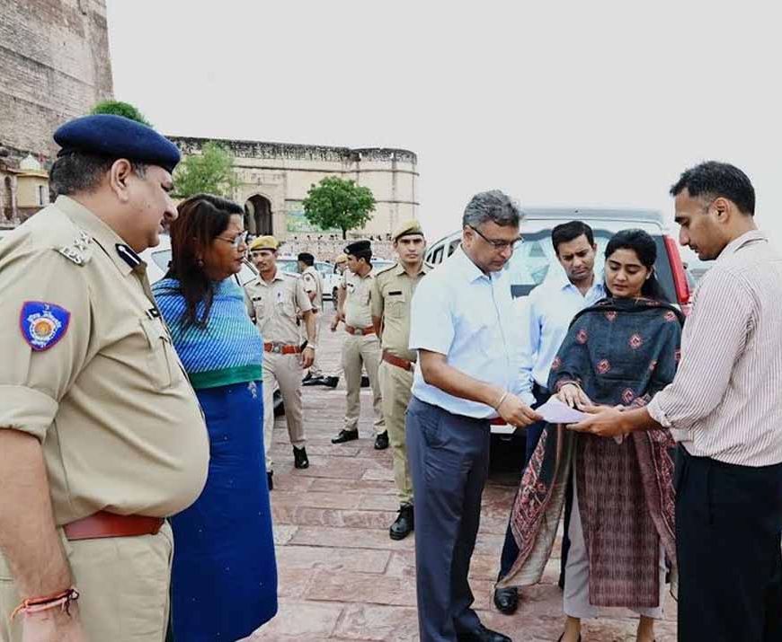स्वतंत्रता दिवस की तैयारी जोरों पर: सचिव ने की समीक्षा, दिए सख्त निर्देश