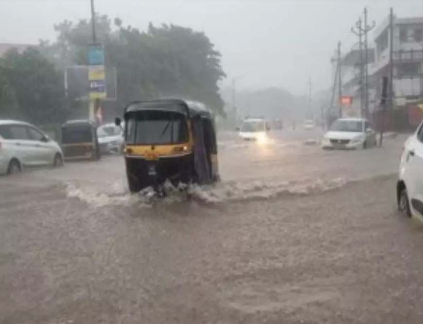 MP में बारिश का स्ट्रॉन्ग सिस्टम एक्टिव, सुबह से भोपाल में बारिश जारी, ग्वालियर में स्कूलों में अवकाश घोषित