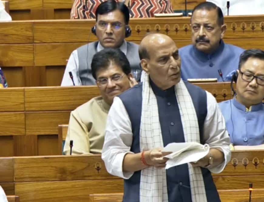 राजनाथ सिंह का पाकिस्तान को कड़ा संदेश: 'ऑपरेशन सिंदूर' अभी थमा है, ज़रूरत पड़ी तो फिर होगा