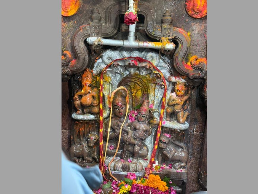 नागपंचमी पर भगवान श्री नागचंद्रेश्वर मन्दिर के खुले पट