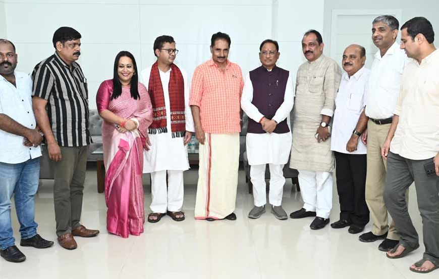मुख्यमंत्री साय से केरल एवं ओडिशा के सांसदों के प्रतिनिधिमंडल ने की सौजन्य मुलाकात