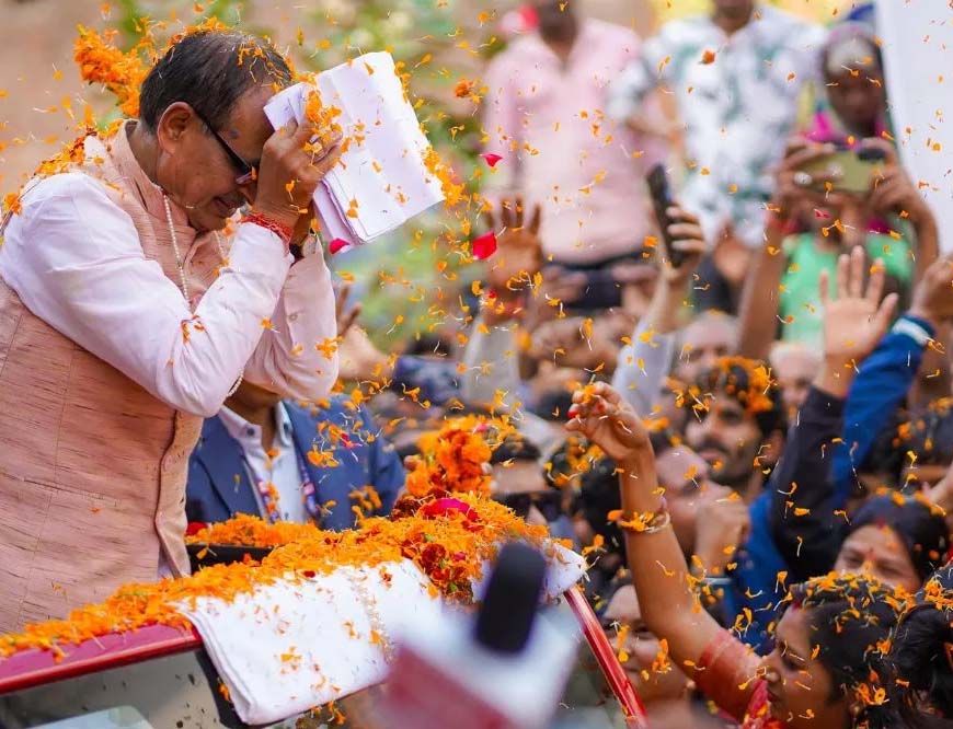 दिल्ली में मंत्री, दिल अब भी एमपी में! शिवराज की सक्रियता के पीछे क्या है रणनीति?