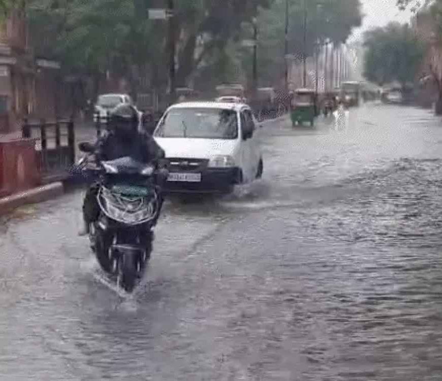 'जल पुर' बना जयपुर: भारी बारिश से जनजीवन बेहाल, सड़कों पर जलभराव