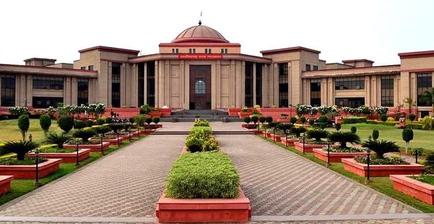हाईकोर्ट से सस्पेंड बीईओ को बड़ी राहत, कलेक्टर का आदेश रद्द