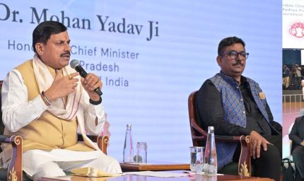 टेक्सटाइल उद्योगों को प्रोत्साहित करने होंगे हरसंभव प्रयास: मुख्यमंत्री डॉ. यादव