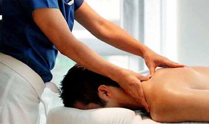 मसाज सेंटर की आड़ में चल रहा था गंदा धंधा, पुलिस ने दो नाबालिग लड़कियों को कराया मुक्त