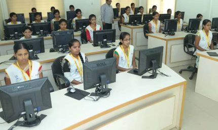 PMKVY स्कीम में कुरुक्षेत्र के युवाओं ने मारी बाज़ी, हरियाणा का यह जिला सबसे पीछे