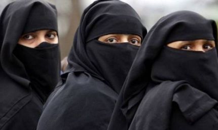 फोन पर पत्नी को दिया तलाक, फिर रचाई दूसरी शादी — पीड़िता ने की शिकायत