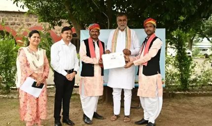 कचरा निपटान, गांव की शान – बनाएं स्वच्छता अपनी पहचान