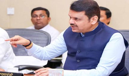 महादेवी हथिनी विवाद: सुप्रीम कोर्ट जाएगी महाराष्ट्र सरकार, फडणवीस ने दिया नंदनी मठ को समर्थन