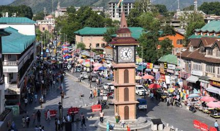 जम्मू-कश्मीर को फिर राज्य बनाए केंद्र सरकार? सुप्रीम कोर्ट में 8 अगस्त को अहम सुनवाई