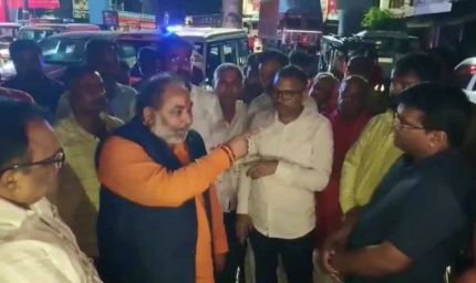 मैं मंत्री हूं और मुझे ही नहीं बुलाया! बलिया में पुल उद्घाटन पर दयाशंकर सिंह का फूटा गुस्सा