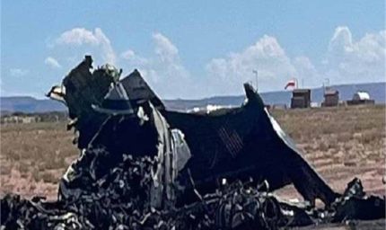 मरीज को लेने जा रहा मेडिकल प्लेन क्रैश हुआ, सभी सवारों की जलकर मौत