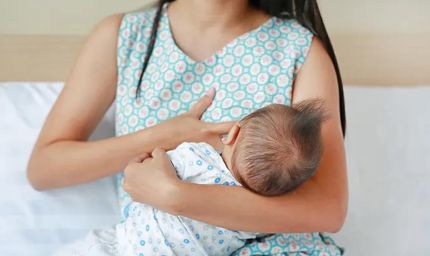 स्तनपान को प्रोत्साहन स्वास्थ्य के साथ सामाजिक और आर्थिक निवेश