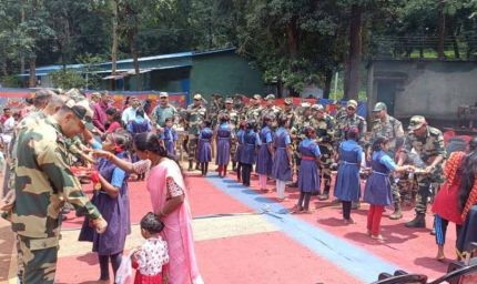 अबूझमाड़ में रक्षाबंधन का अनोखा रंग, धागों में झलकी आजादी और भरोसे की चमक