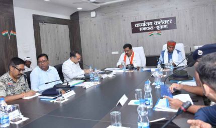 नक्सलवाद के खात्मे के लिए समाज के सभी वर्गों का सहयोग जरूरी : उपमुख्यमंत्री विजय शर्मा