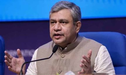 भारत बना अमेरिका का सबसे बड़ा स्मार्टफोन सप्लायर, 11 साल में उत्पादन हुआ 6 गुना बढ़ा: अश्विनी वैष्णव