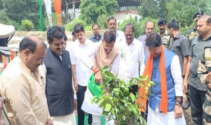 पर्यावरण संरक्षण के लिए इंदौर काम कर सकता है तो देश के अन्य शहर क्यों नहीं : रक्षा राज्य मंत्री सेठ