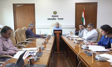 आगामी त्यौहार हर्षोल्लास से मनाये जाने के लिए करें समुचित तैयारियां- मुख्य सचिव