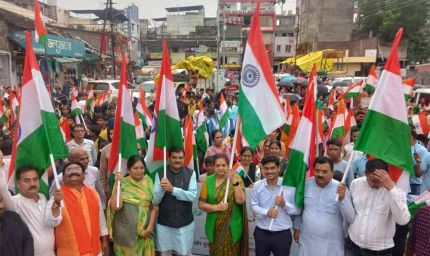 हर घर तिरंगा अभियान में प्रदेश के नगरों में हुए देशभक्ति पूर्ण कार्यक्रम