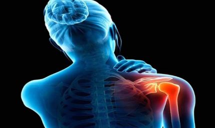 कंप्यूटर पर लंबे समय तक काम करना बढ़ा रहा है यह गंभीर खतरा, बचाव के सरल उपाय जानें