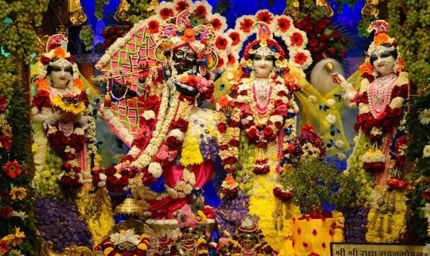 उज्जैन में जन्माष्टमी की रौनक, सांदीपनि आश्रम से इस्कॉन मंदिर तक गूंजे कान्हा के भजन