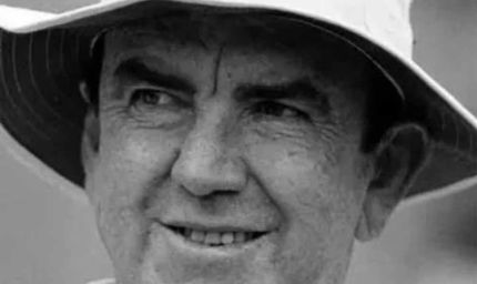 ऑस्ट्रेलिया के पूर्व कप्तान और कोच बॉब सिम्पसन का 89 साल की उम्र में निधन