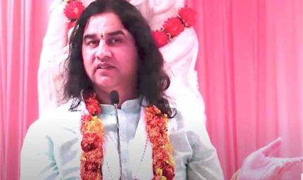 देवकीनंदन नाराज, बिना नाम लिए बोले- कुर्सी पर बैठे लोगों ने संस्कृति को किया नष्ट