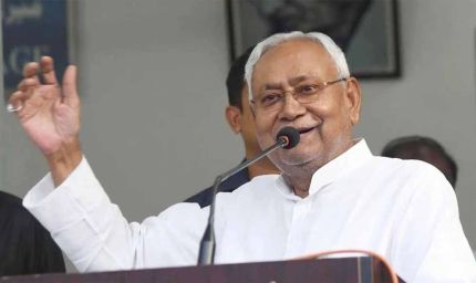 त्‍योहारों के दौरान घर लौटने वालों की समस्‍या का सीएम नीतीश ने किया समाधान