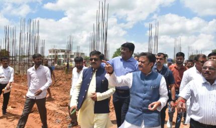 मऊगंज में स्वास्थ्य सेवाओं को बेहतर बनाने प्राथमिकता से कराए जा रहे हैं कार्य: उप मुख्यमंत्री शुक्ल