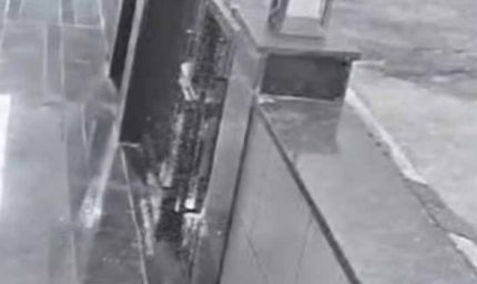 एल्विश यादव के घर फायरिंग, CCTV फुटेज में दिखे हमलावर