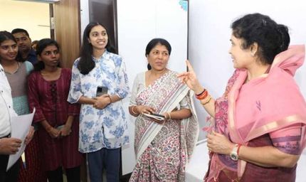 आधुनिक सुविधाओं के साथ पिछड़ा वर्ग छात्रावासों का हो रहा उन्नयन : राज्यमंत्री श्रीमती गौर