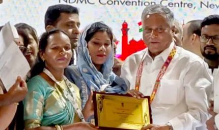 प्रदेश का गौरव बढ़ाया छिंदवाड़ा की सरपंच श्रीमती कविता धुर्वे ने