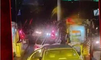 सेना के बाद अब सपा नेता की पिटाई, प्लाजा कर्मचारियों की दबंगई जारी