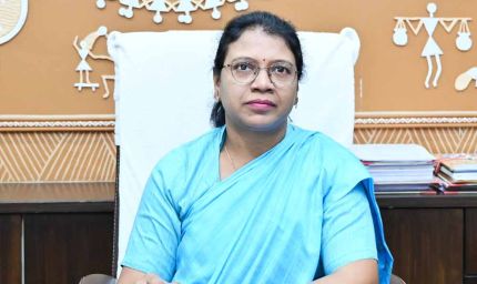 गौरेला पेंड्रा मरवाही : डिजिटल क्रॉप सर्वे का कलेक्टर ने किया आकस्मिक निरीक्षण