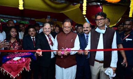 मुख्यमंत्री  साय ने इंद्रावती भवन नया रायपुर में पंजाब नेशनल बैंक की नई शाखा का किया शुभारंभ