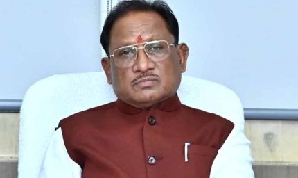 रायपुर : नहीं चलेगी 'पेशी पर पेशी': मुख्यमंत्री विष्णुदेव साय ने कलेक्टर्स और संभाग आयुक्तों को दिए स्पष्ट निर्देश
