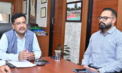 रायपुर : आदि कर्मयोगी अभियान: प्रमुख सचिव बोरा ने ली प्रदेश के 28 जिलों के कलेक्टरों की वीडियो कॉन्फ्रेंसिंग