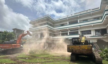 भोपाल में आज गिरेगी मछली परिवार की कोठी, मोहन सरकार का बुलडोजर तैयार