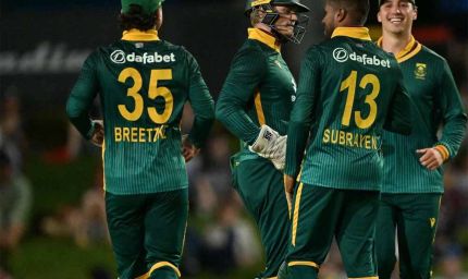 डेब्यू में ही मुश्किल में दक्षिण अफ्रीका के स्पिनर, गेंदबाजी एक्शन पर लगी रोक