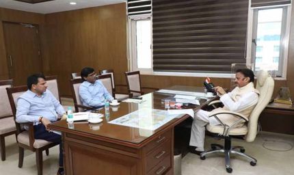 उप मुख्यमंत्री शुक्ल ने विंध्य क्षेत्र और प्रभार ज़िले सागर के सड़क निर्माण कार्यों की समीक्षा की